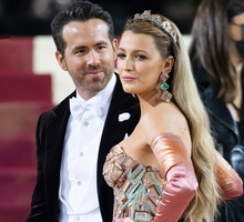 The 2022 Met Gala Celebrating "In America: An Anthology of Fashion" - Street Sightings