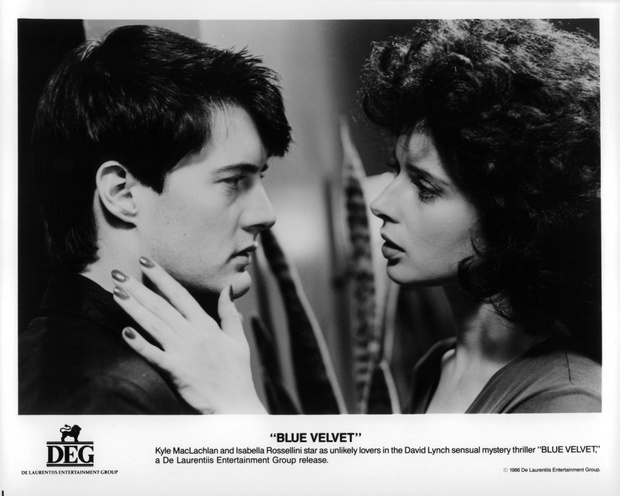 Kyle MacLachlan;Isabella Rossellini In 'Blue Velvet'