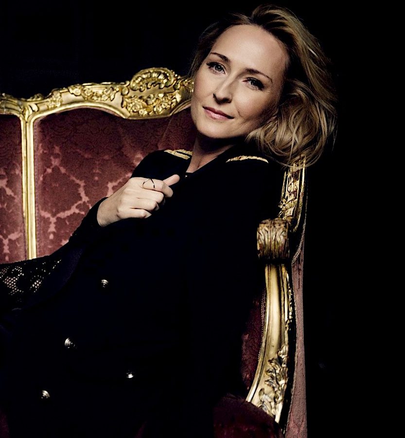 Anita Lipnicka, sesja dla magazynu „VIVA!”, grudzień 2015 25/2015