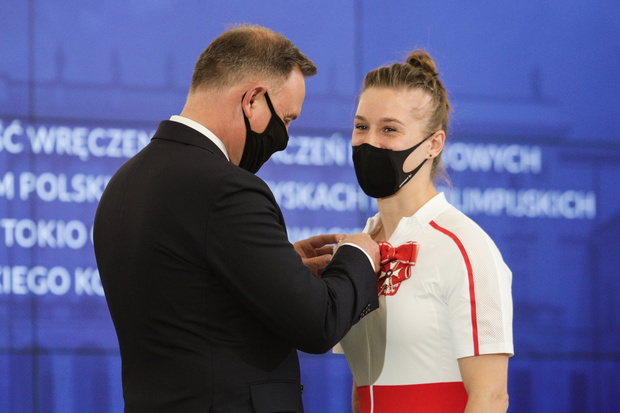 Uroczystosc wreczenia odznaczen panstwowych Paraolimpijczykom z Tokio