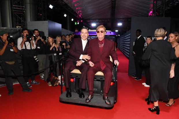 Elton John, mąż David Furnish, festiwal filmowy w Toronto, światowa premiera dokumentu „Elton John: Never Too Late”, 07.09.2024 rok
