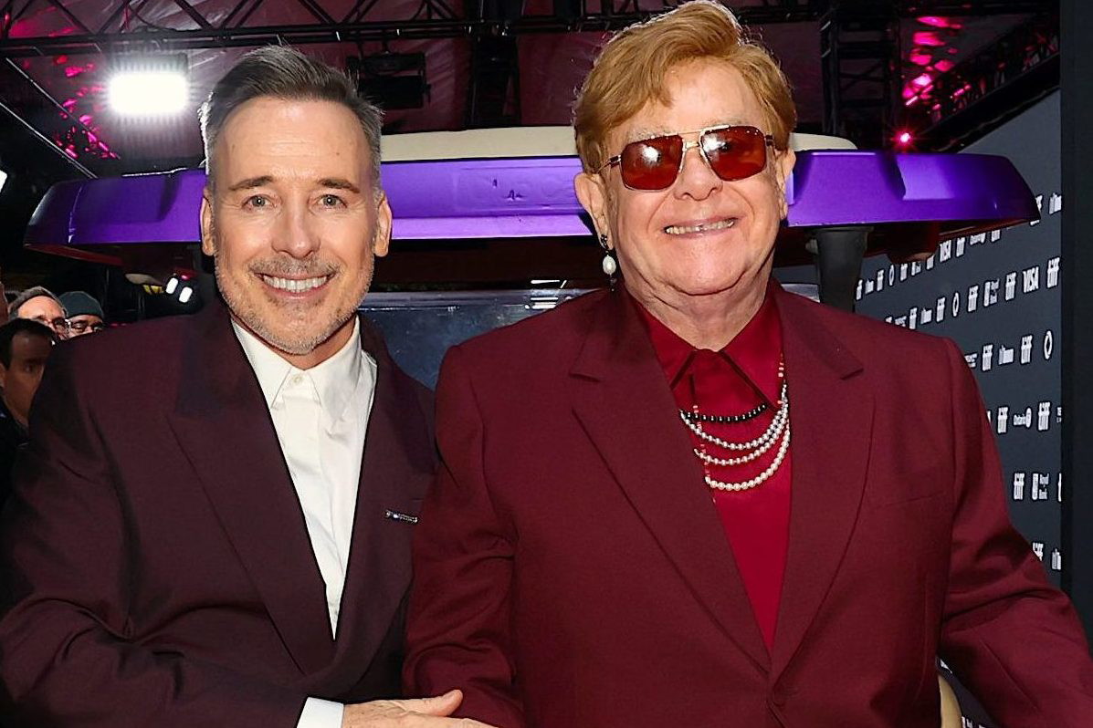 Elton John, mąż David Furnish, festiwal filmowy w Toronto, światowa premiera dokumentu „Elton John: Never Too Late”, 07.09.2024 rok jamnik