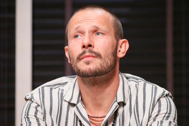 Mateusz Banasiuk, próba spektaklu „Spektaklove Rodzinne Rewolucje” w Collegium Nobilium, Warszawa, 03.09.2024 rok