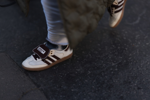 Street Style - Paris Fashion Week - Menswear Fall/Winter 2024/2025 - Day Five