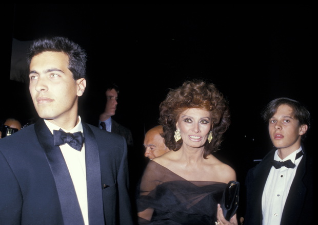Carlo Ponti Jr., Sophia Loren, and Edoardo Ponti, 1988