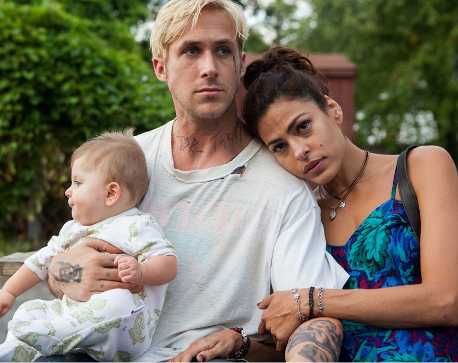 Eva Mendes i Ryan Gosling, kadr z filmu "Drugie oblicze". FOCUS FEATURES / Album/EAST NEWS