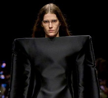 Balenciaga S25 058