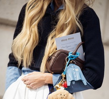 Street Style - Paris Fashion Week - Womenswear Spring/Summer 2025 - Day Nine