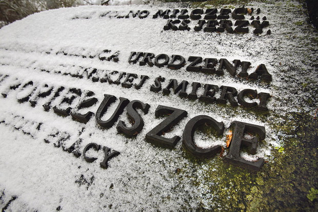 jerzy-popieluszko-376958-GALLERYBIG-bfb7795