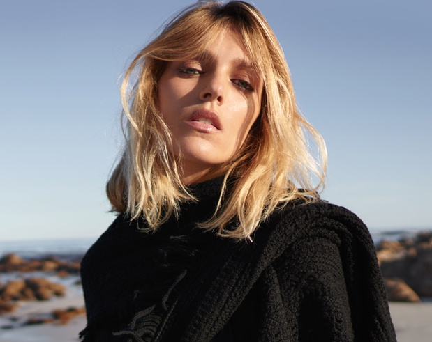 Anja Rubik, Viva! 13/2020