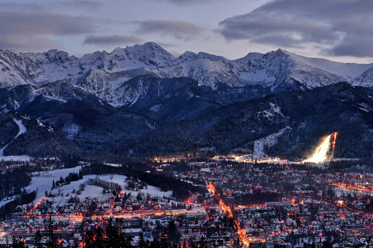 Zakopane- widok na Tatry.