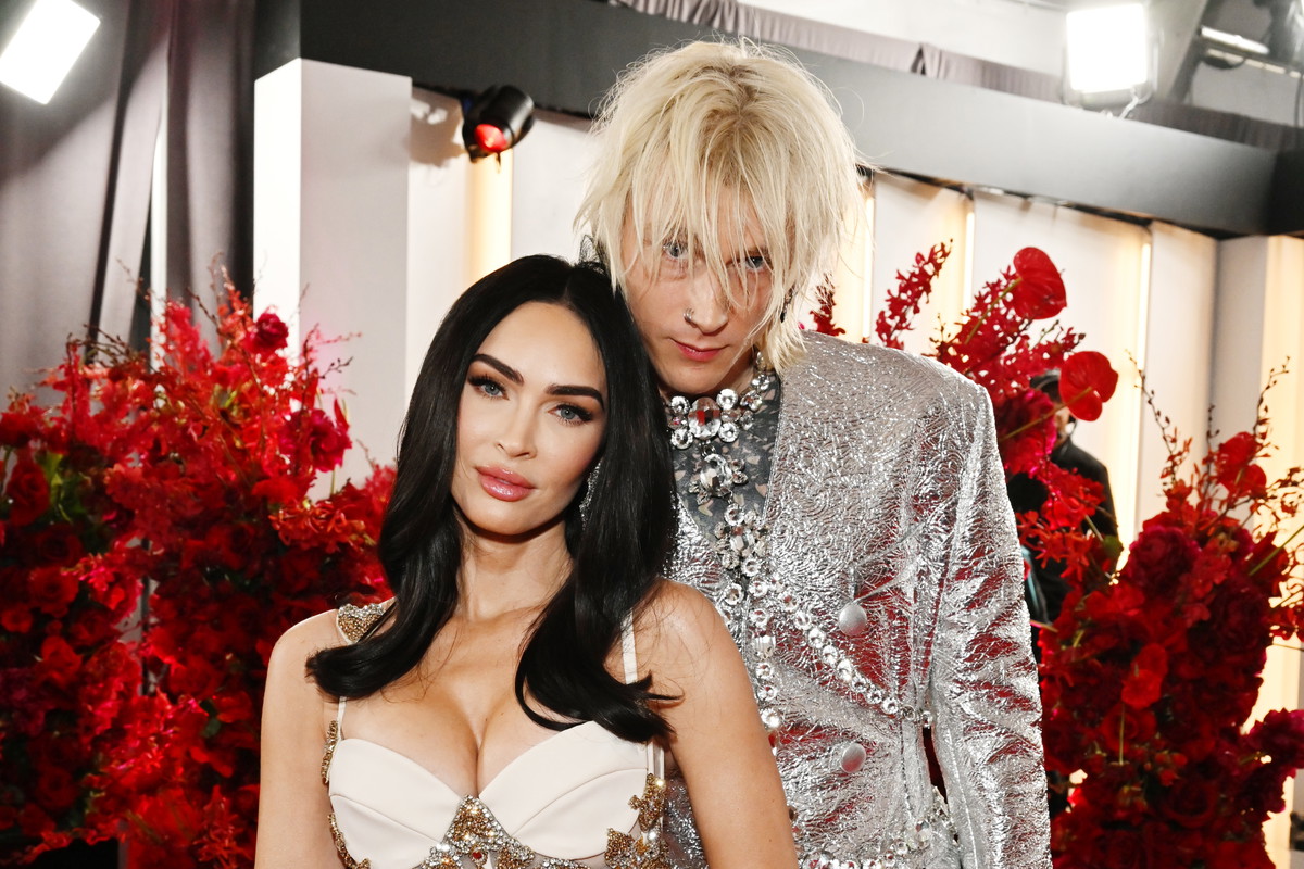 Machine Gun Kelly, Megan Fox, rozdanie nagród Grammy, Los Angeles, 05.02.2023 r.