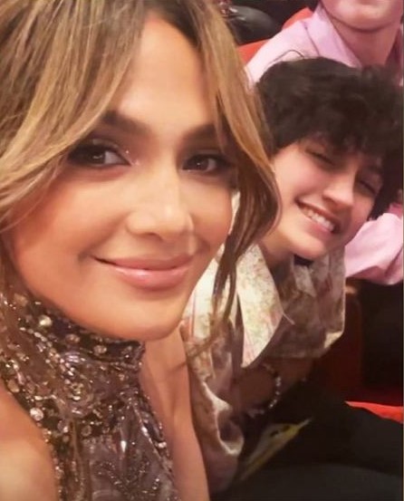 Jennifer Lopez, Emme Muñiz
