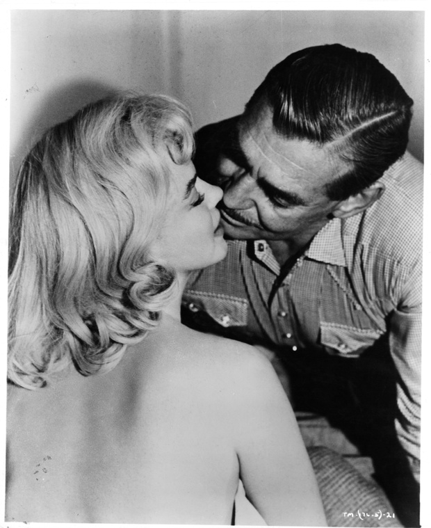 Marilyn Monroe And Clark Gable In 'The Misfits'