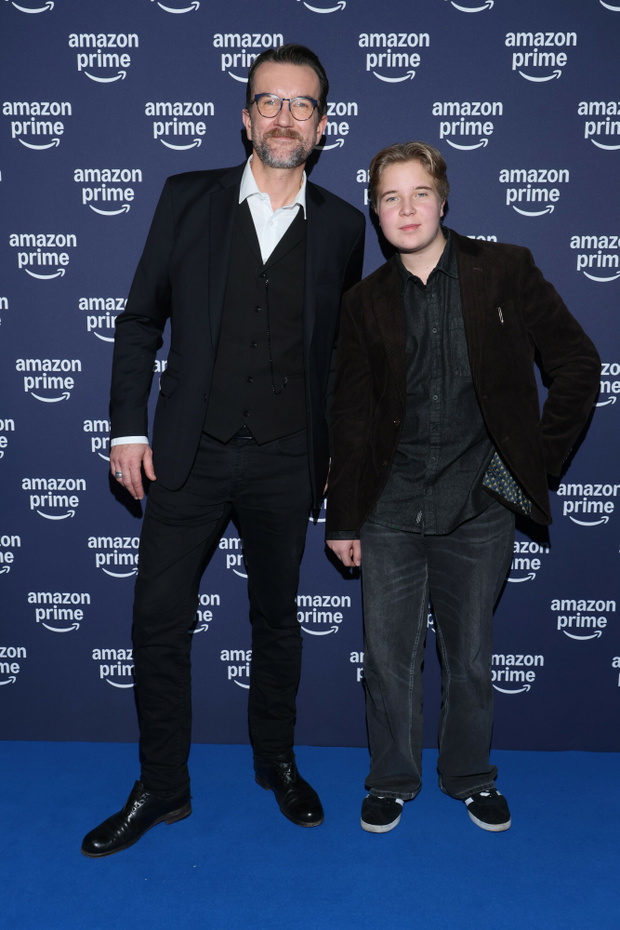 Tomasz Kot z synem, Leonem Warszawa, 05.12.2024. Gala Prime Video Presents.