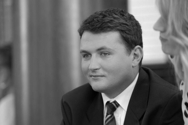 EN_00988419_0259 bw