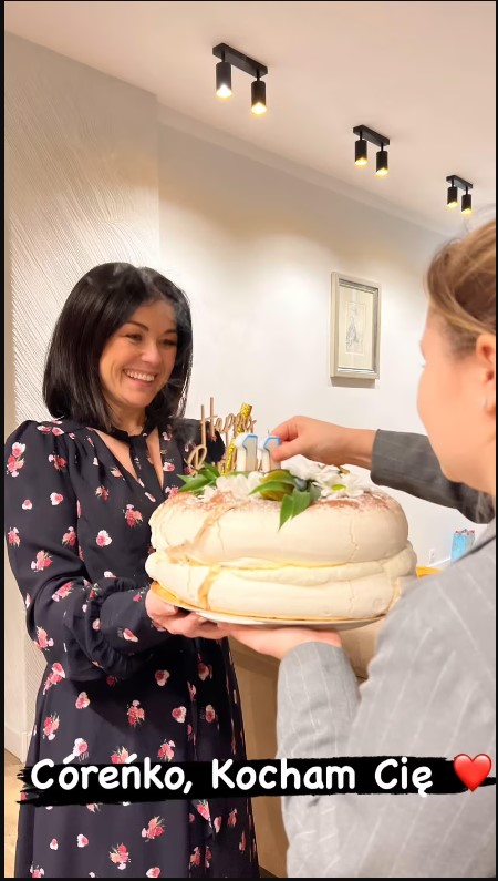 Katarzyna Cichopek, Helena Hakiel, urodziny