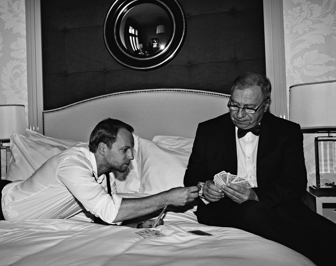 Jerzy Stuhr, Maciej Stuhr, VIVA! listopad 2014, 23/2014, czarno-biały