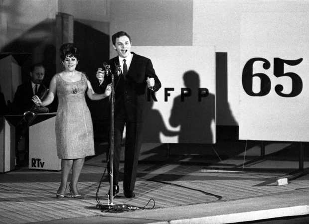 III Krajowy Festiwal Polskiej Piosenki. Opole 1965 r. Danuta Rinn i Bogdan Czyzewski