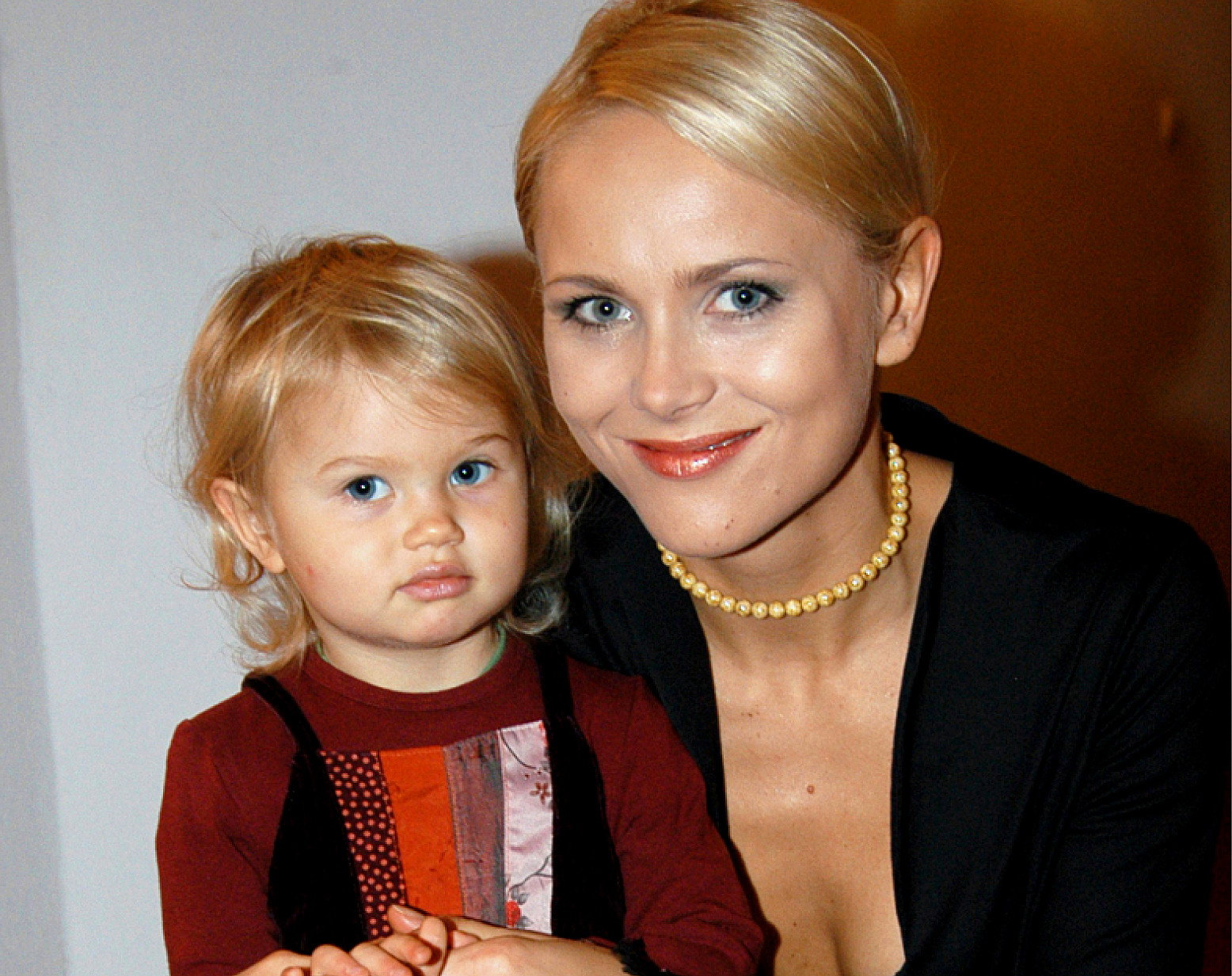 Anna Samusionek z córką, Angeliką, 2004 rok