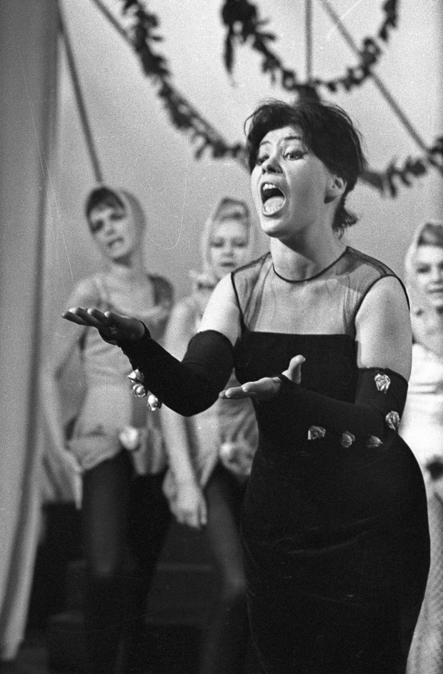 STS, Przedstawienie Wszystko Co Nasze 1960