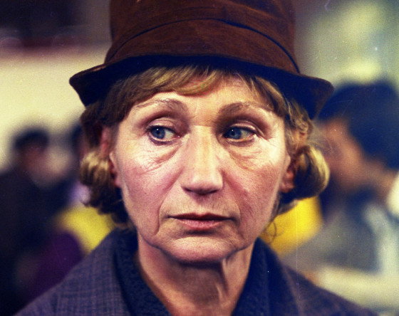 Ryszarda Hanin, na planie produkcji Drzwi w murze, 1973