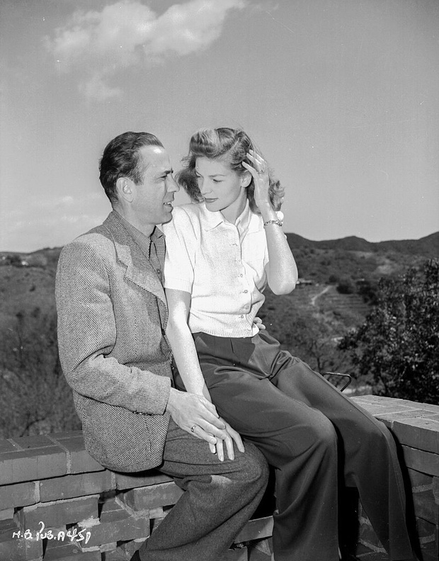 Humphrey Bogart And Lauren Bacall