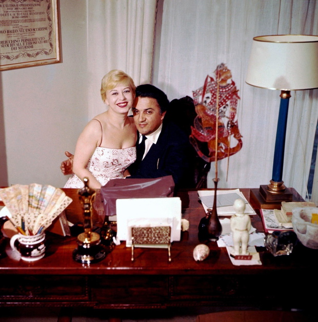 The director Federico Fellini with his wife the actress Giulietta Masina in their home, Rome, 1958.. Image shot 1958. Exact date unknown.