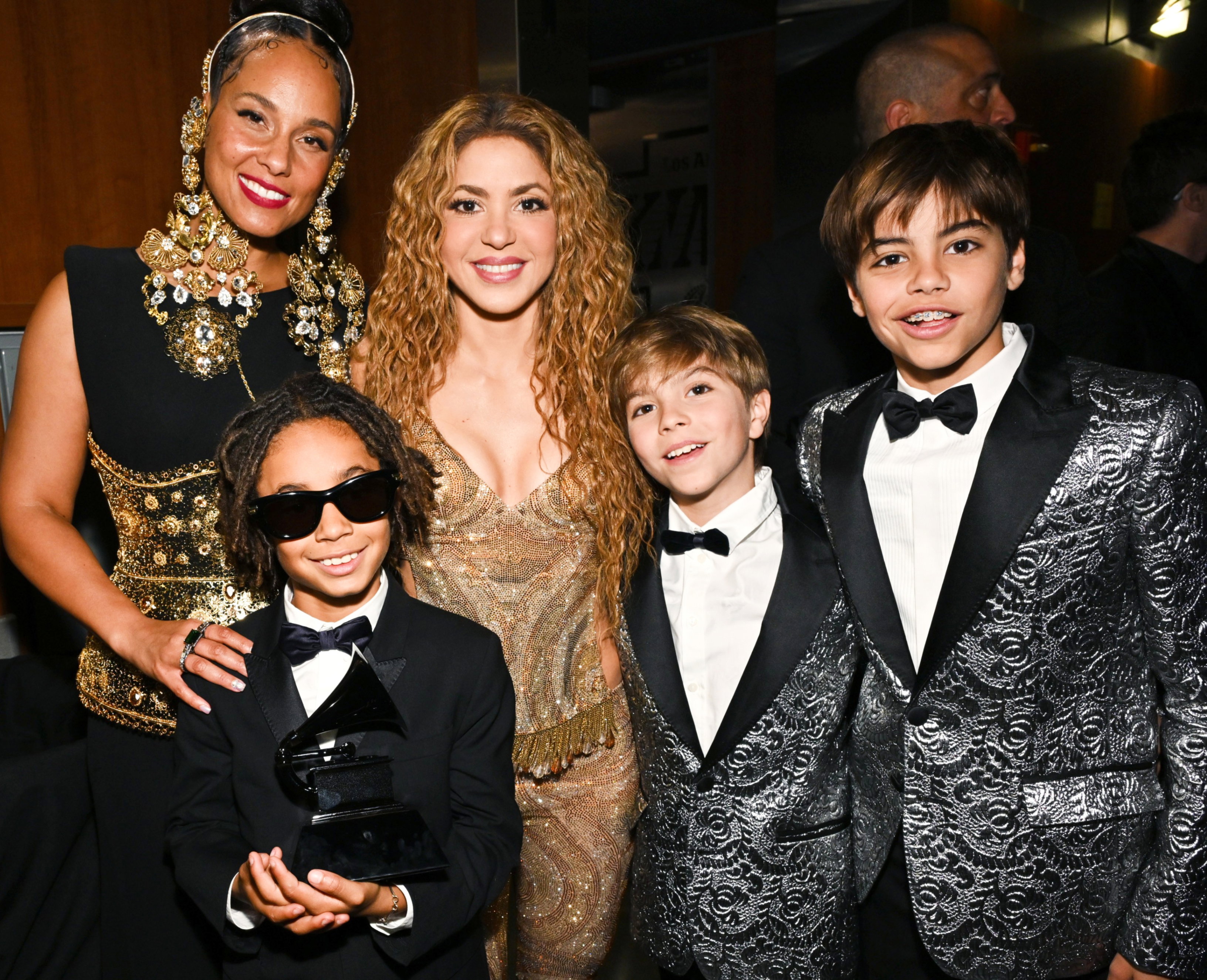 Alicia Keys i Shakira z dziećmi, Grammy 2025