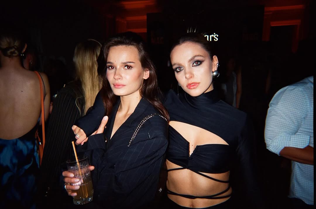 Natalia Szroeder, Vanessa Aleksander, przyjaźń