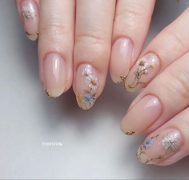 Nude nails 2022