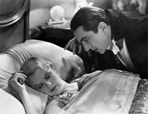 Bela Lugosi and Helen Chandler in Dracula