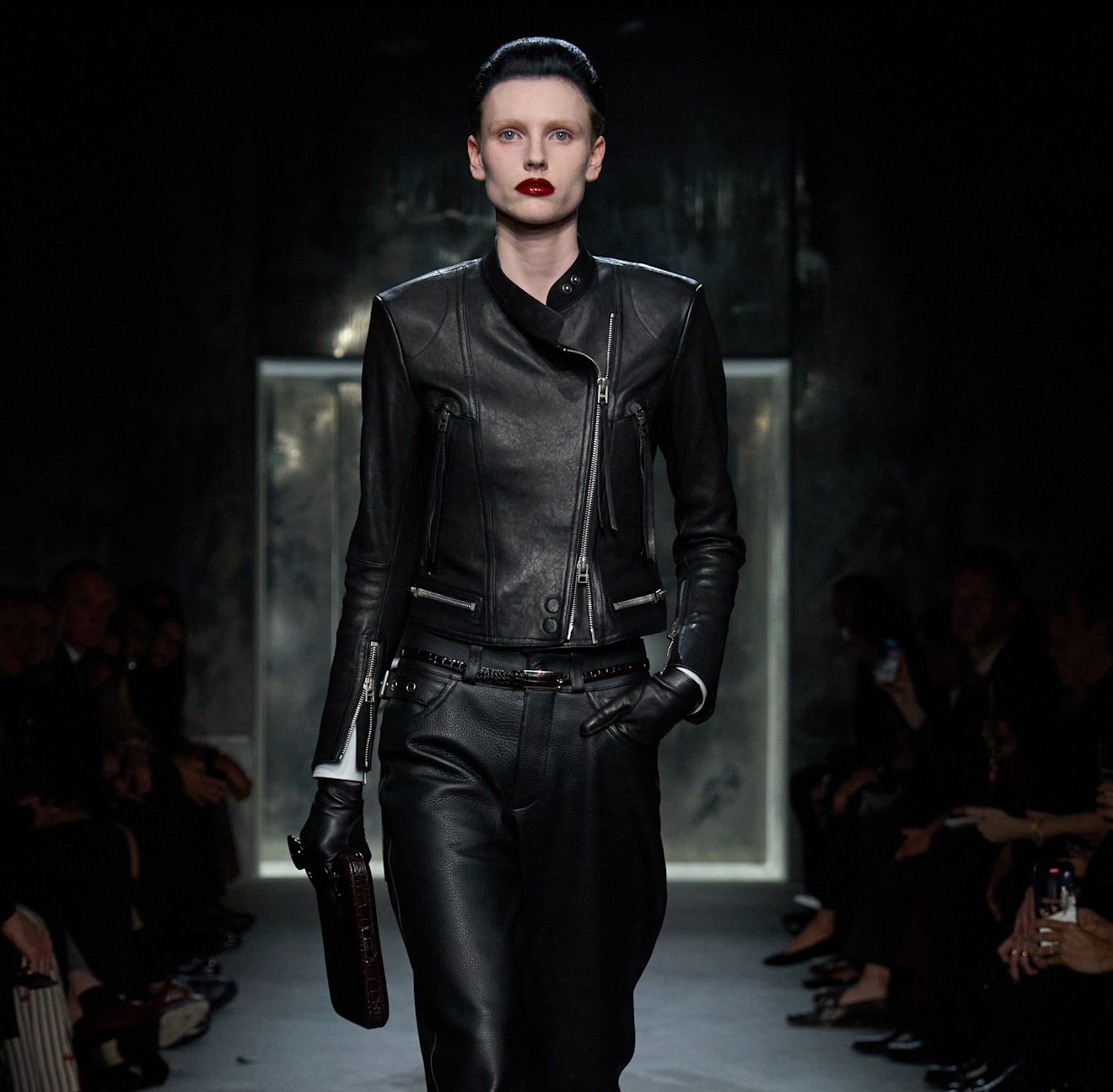 Tom Ford F25 001