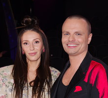 Marcin Hakiel z partnerką Dominika