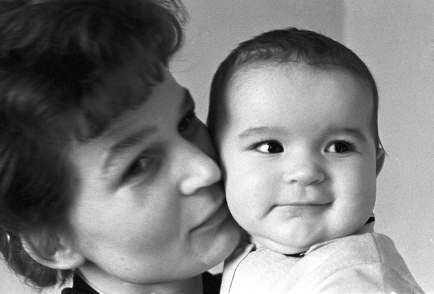 Valentina Nikolaeva-Tereshkova with daughter Alena