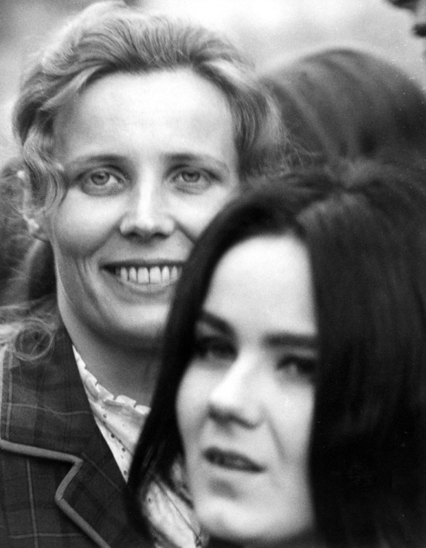 Agnieszka Osiecka i Teresa Tutinas