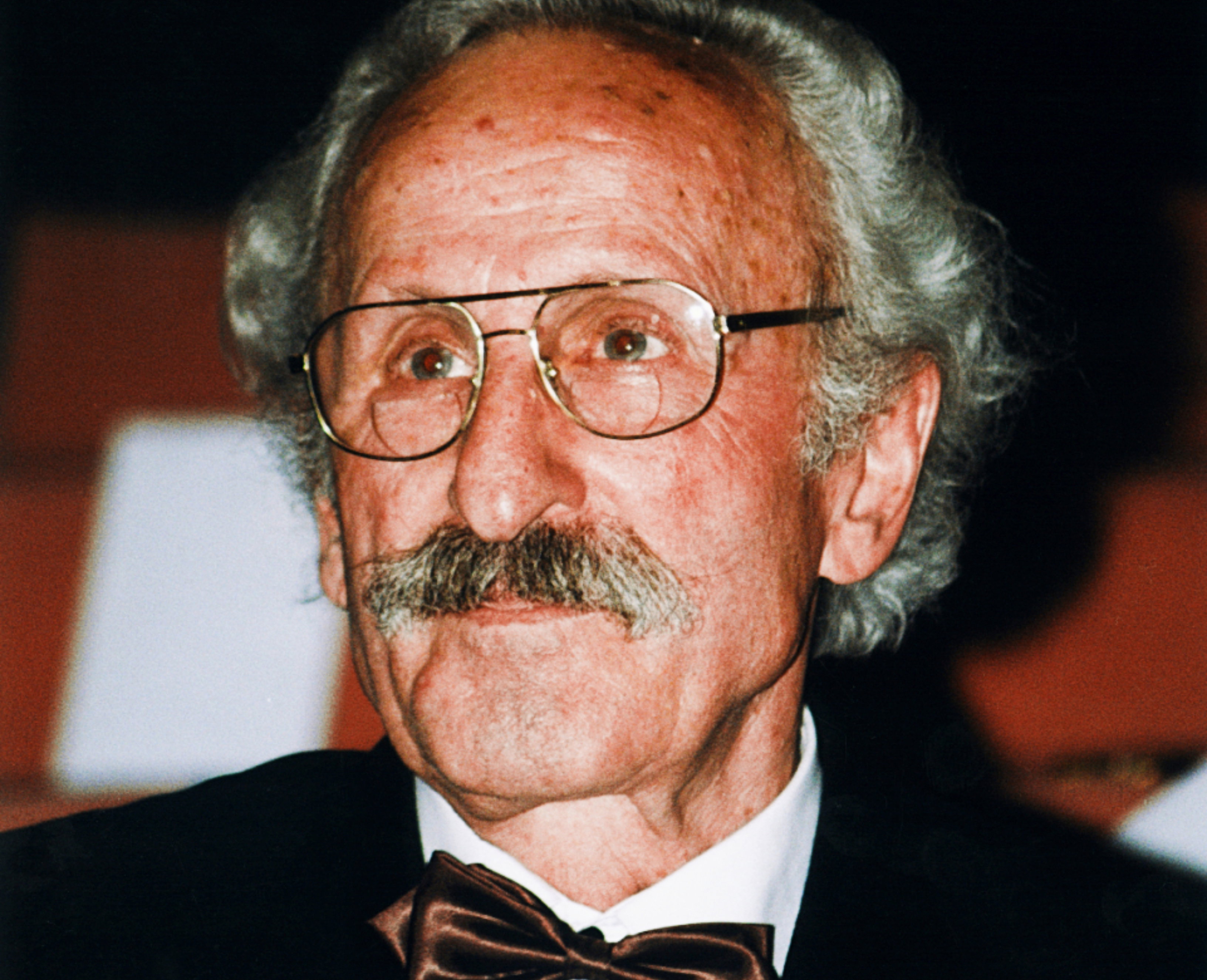 Orły 2001 - nagrody filmowe, Franciszek Pieczka, 2001