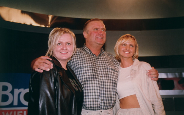 imgk1Jv2D-a642604