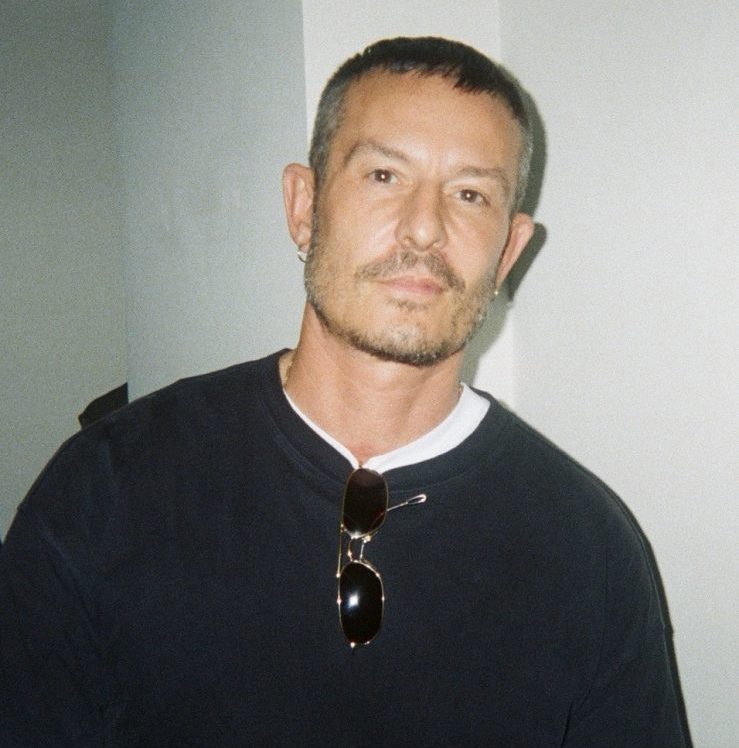 Jonathan Saunders