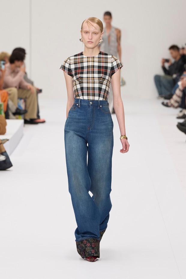 Acne SS25