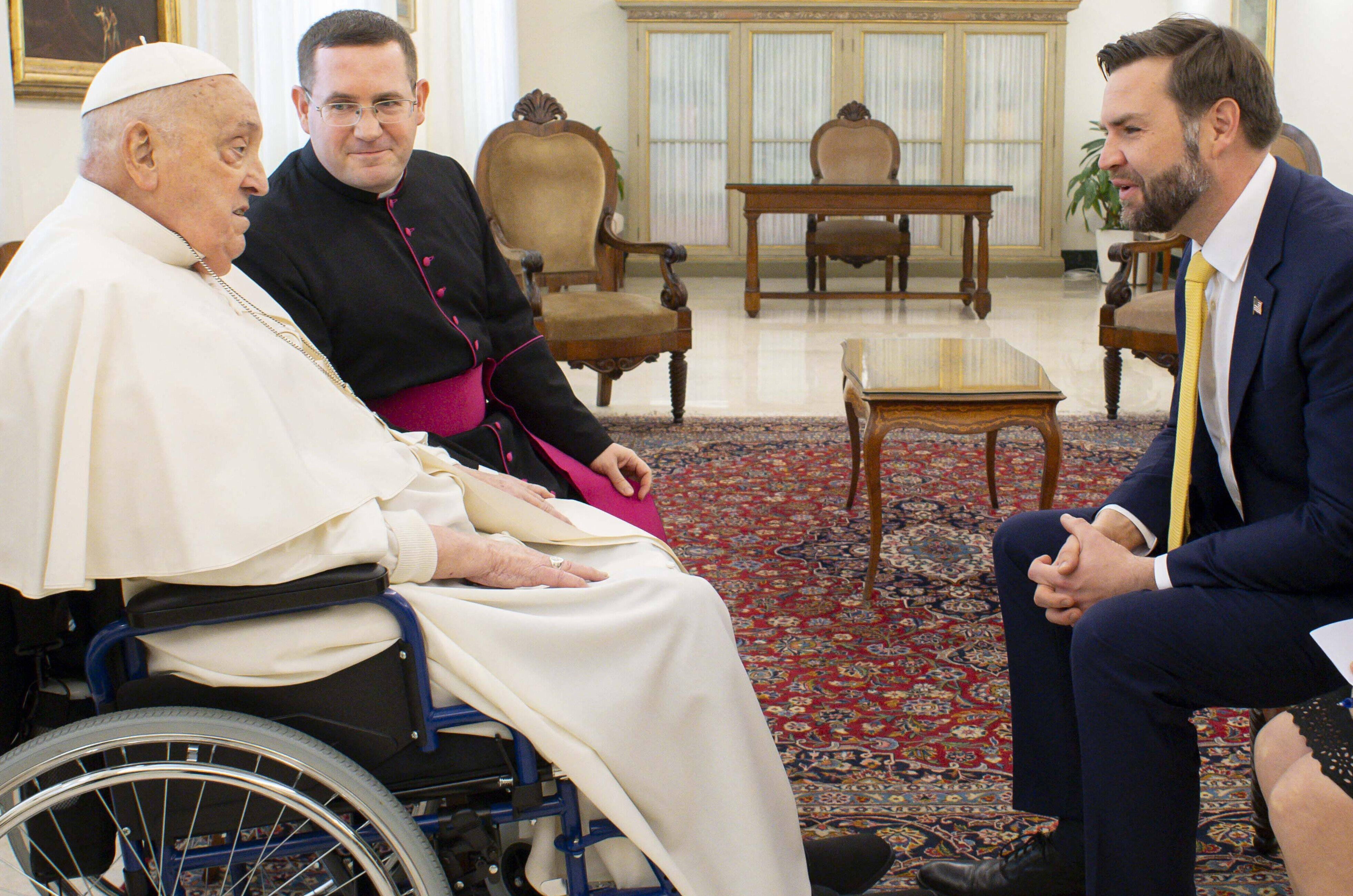 J.D. Vance, James David Vance, papież Franciszek, Watykan, 20.04.2025 r. - jamnik