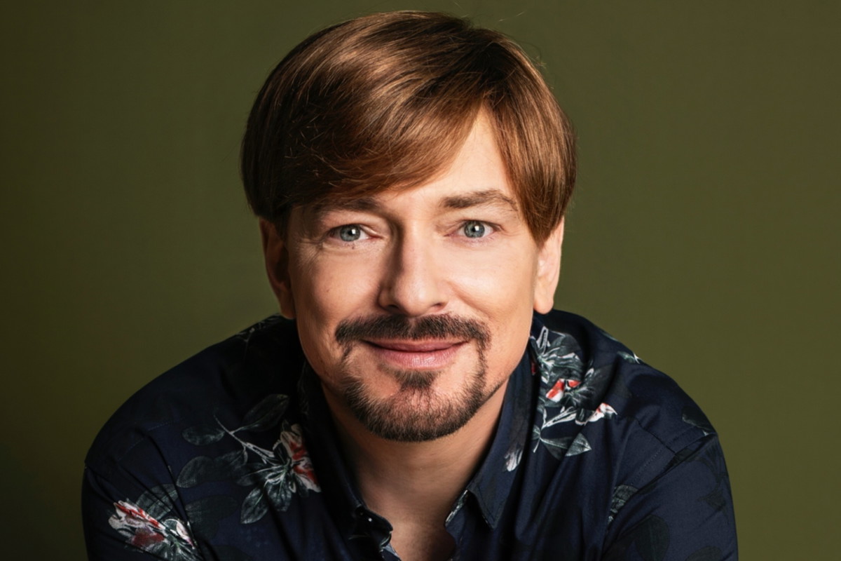 Alek Rogoziński