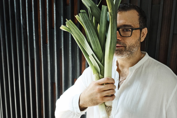 Andrea Camastra, VIVA! 5/2024