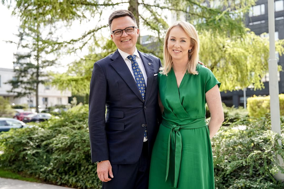 Szymon Hołownia z żoną 2025