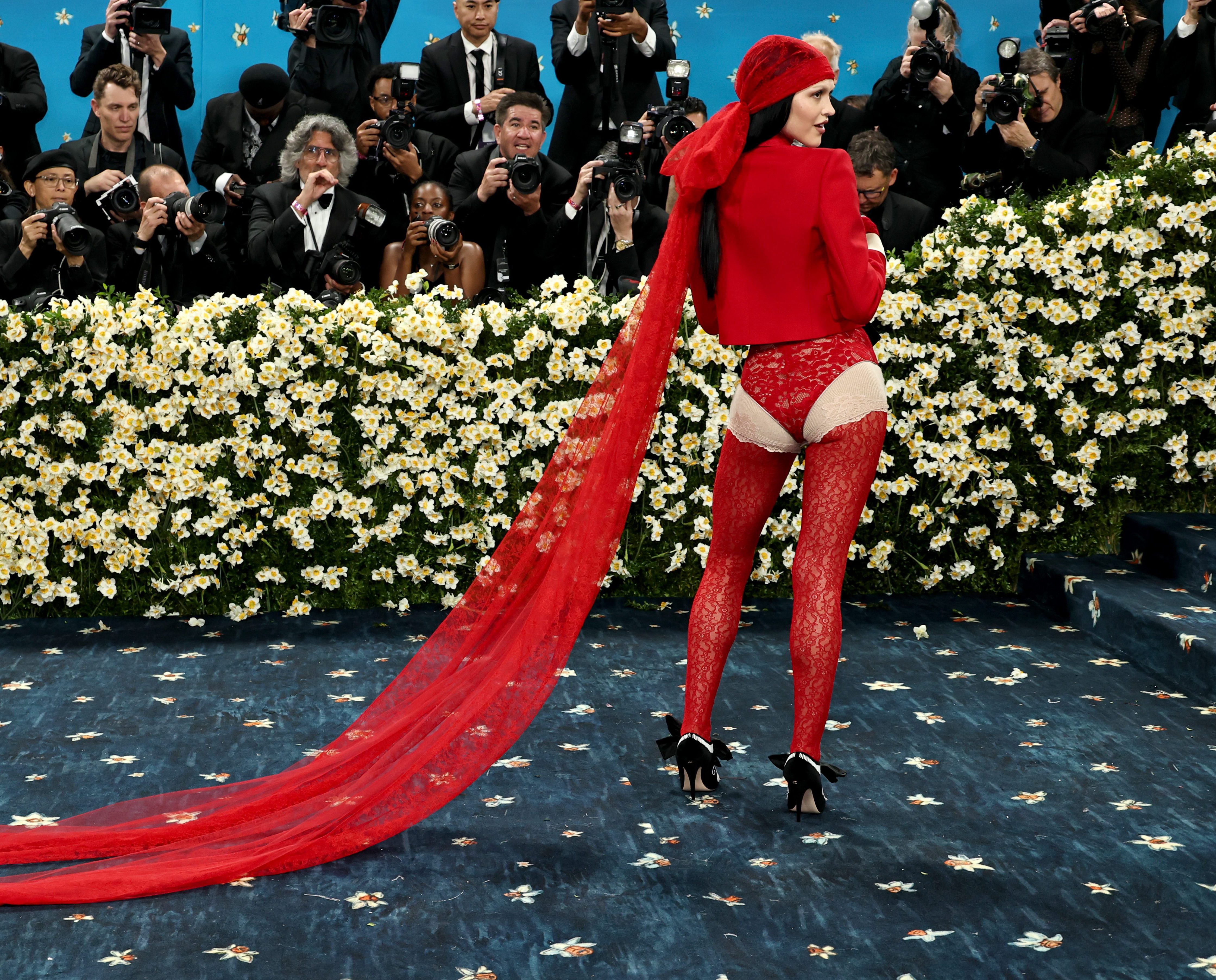 Amelia Gray na MET GALA 2025