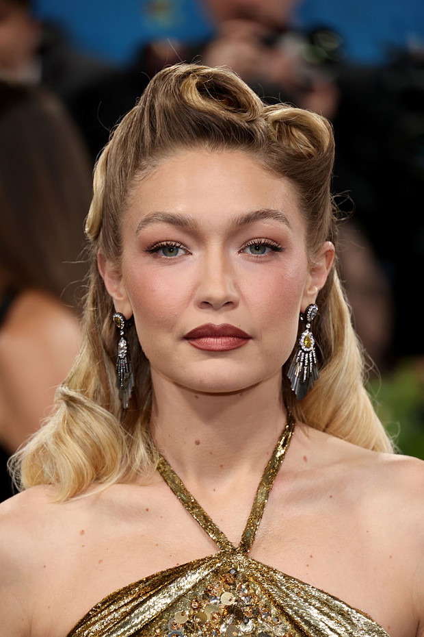 Gigi Hadid 2025 Met Gala