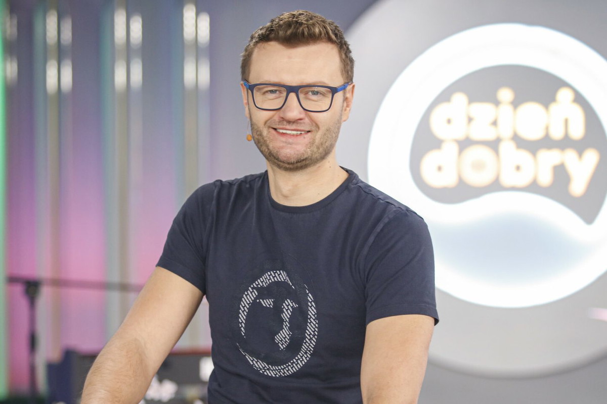 Kacper Ruciński Warszawa, 12.03.2022. Na planie programu Dzien Dobry TVN.