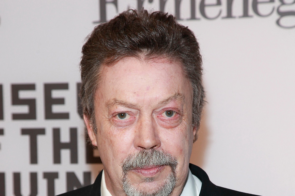 Tim Curry. 2011 rok