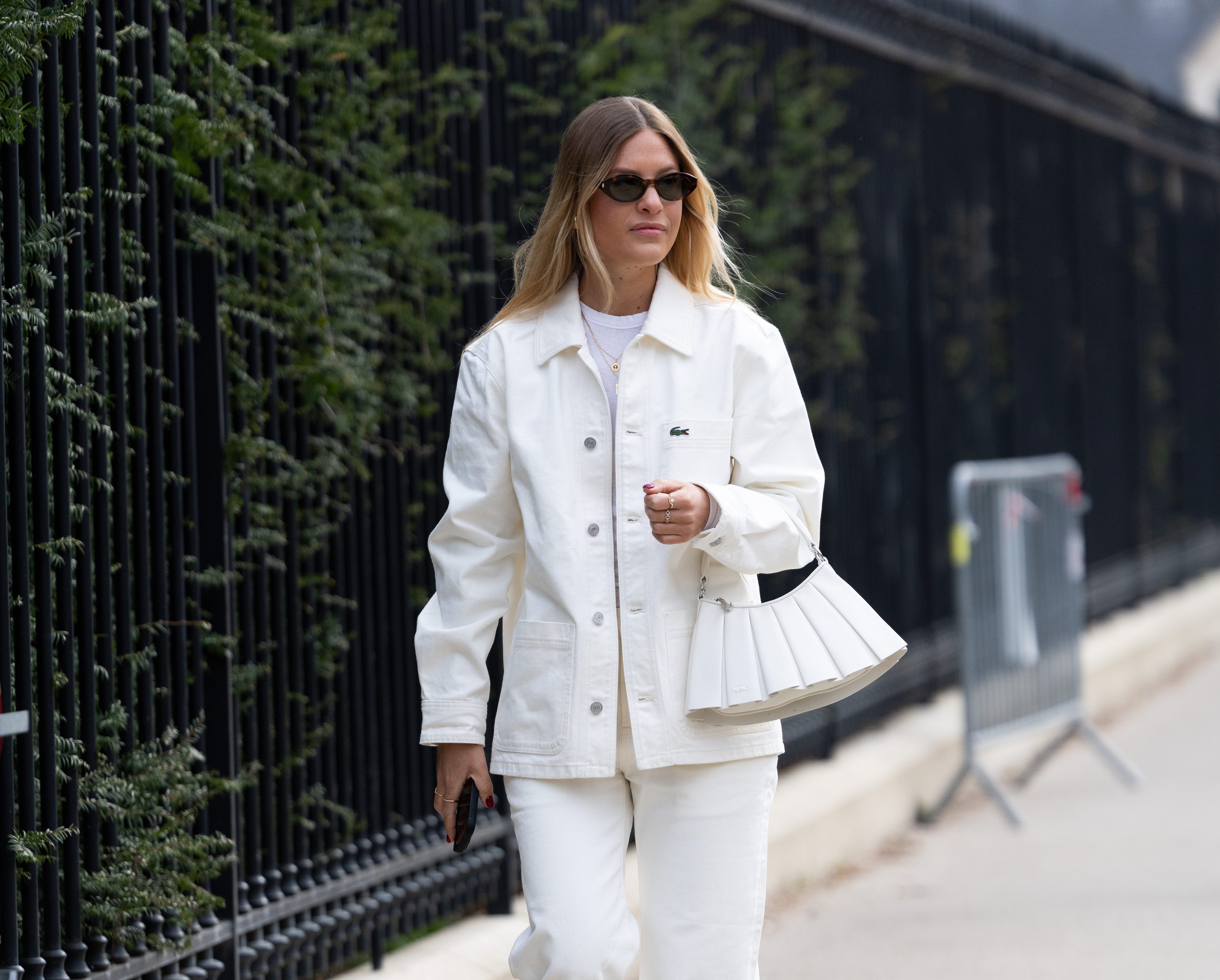 Street Style - Paris Fashion Week - Womenswear Fall/Winter 2025/2026 - Day Seven