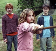 Emma Watson, Daniel Radcliffe i Rupert Grint. Kadr z filmu "Harry Potter i więzień Azkabanu